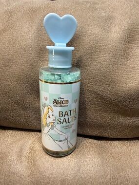 Disney Alice in Wonderland Vanilla Shea Bath Salts - Light Blue
